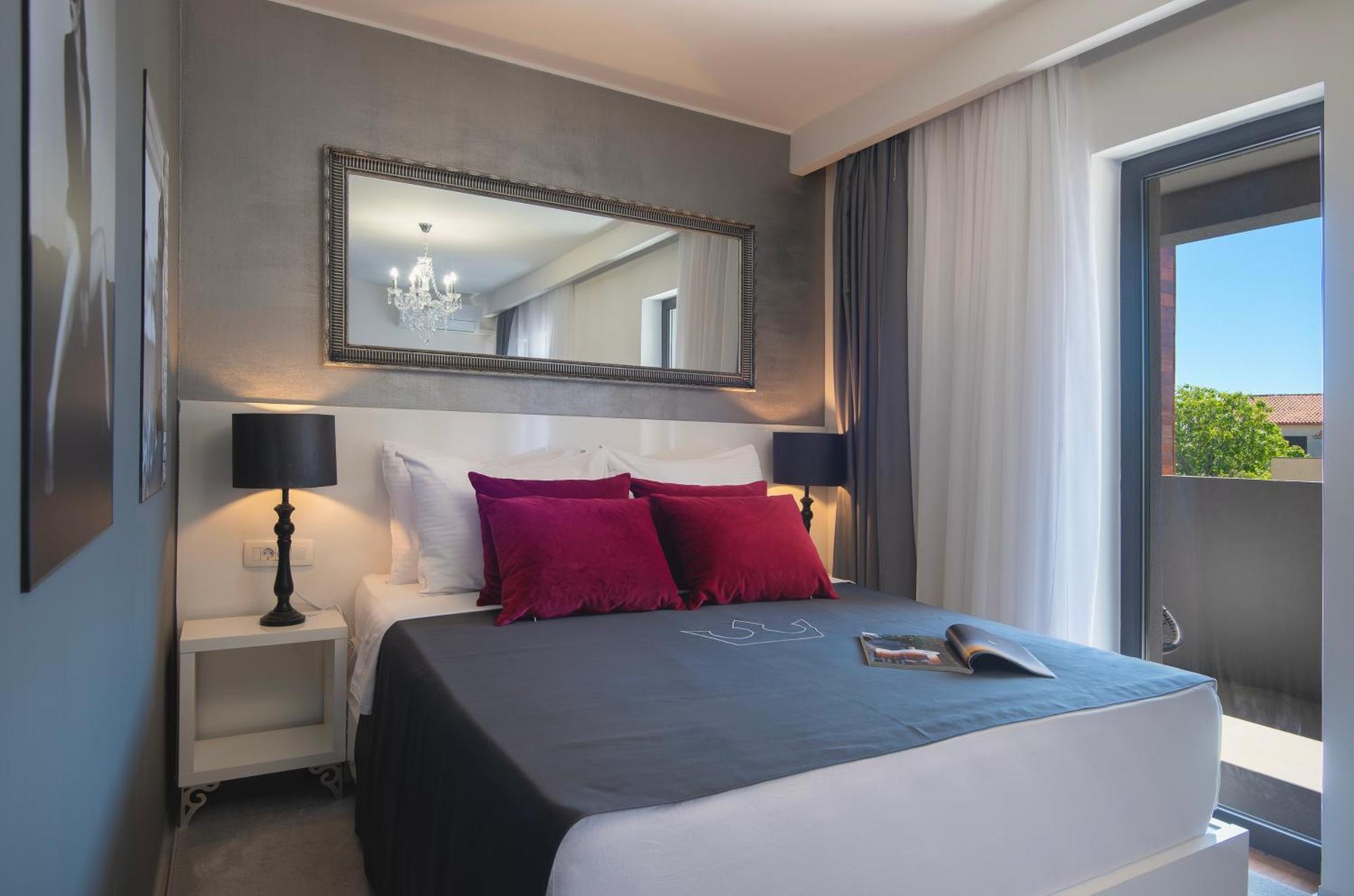 מדולין Boutique Hotel Chevalier By Bura Hotels - Adults Only מראה חיצוני תמונה