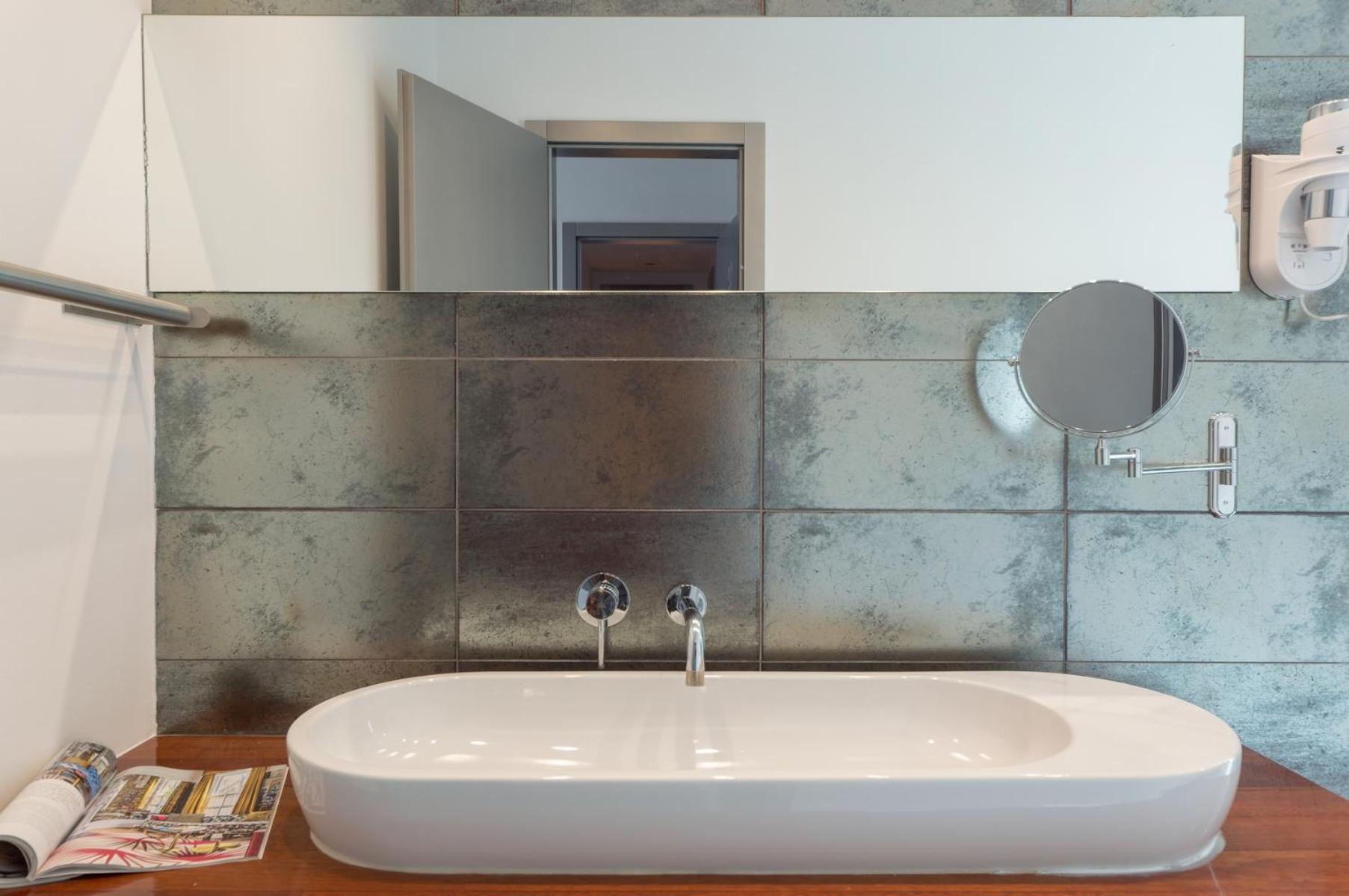 מדולין Boutique Hotel Chevalier By Bura Hotels - Adults Only מראה חיצוני תמונה